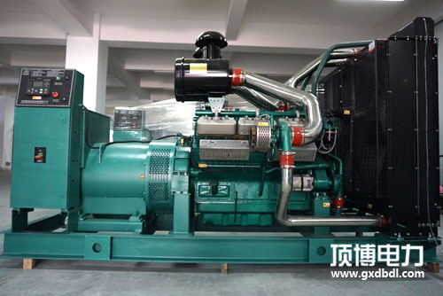 上海乾能內燃機150KW柴油發電機組QN8H163技術參數