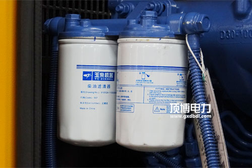 柴油發電機使用知識:機油安全使用規范