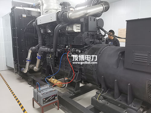 柴油機油發電機