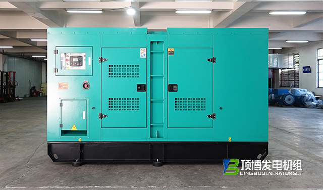 賦能綠色基建:新疆某建工集團與廣西頂博簽訂發電機組戰略采購協議